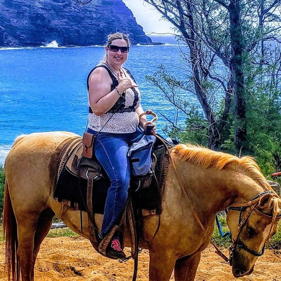 Meet your Posher, Helen - Picture 1 of 1